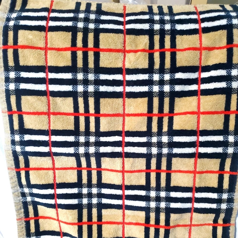 Burberry Car Towel Plush/Velour (*NEW)